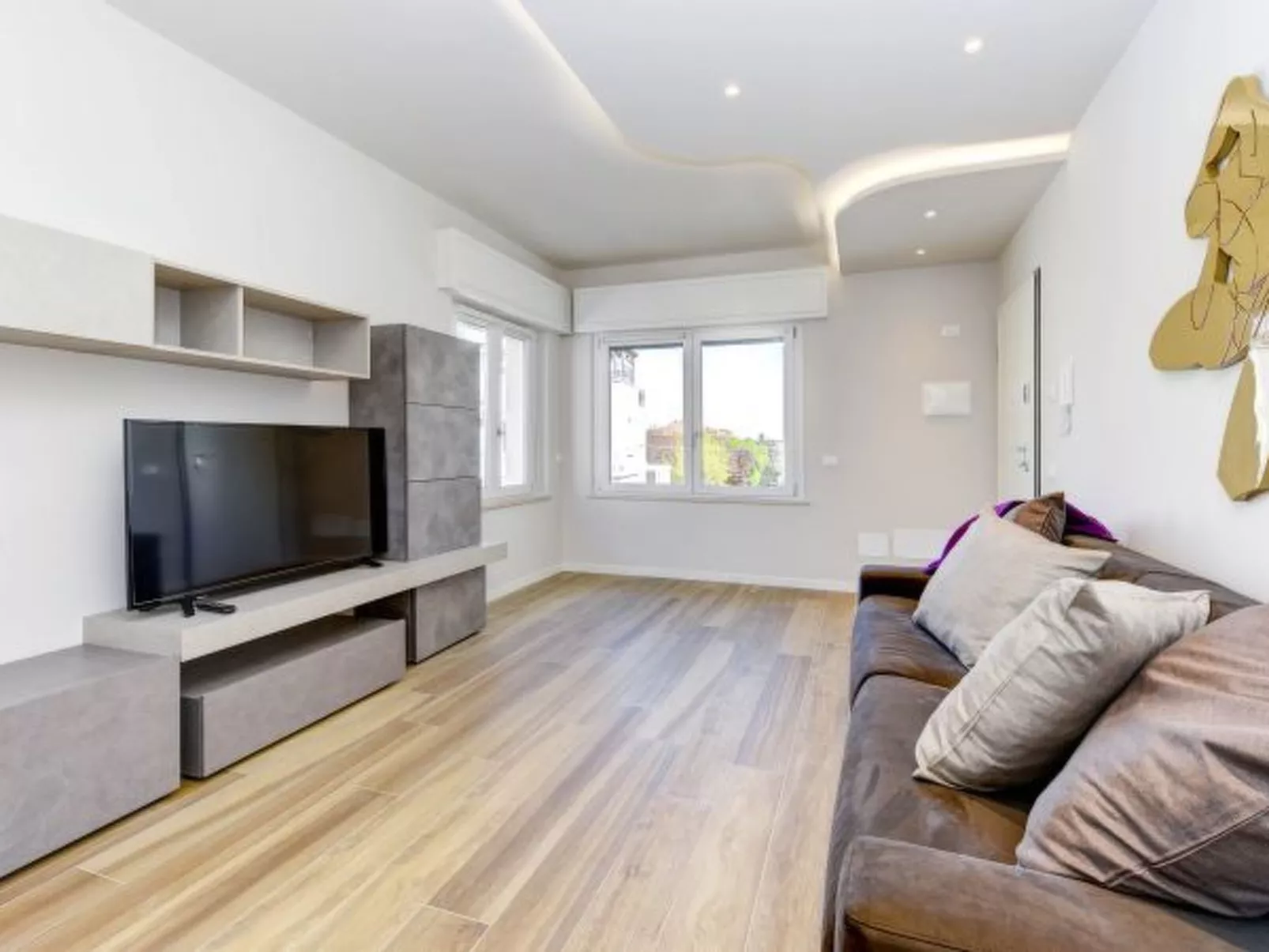 DesenzanoLoft Cappuccino mit privater Garage - Image-tags.info