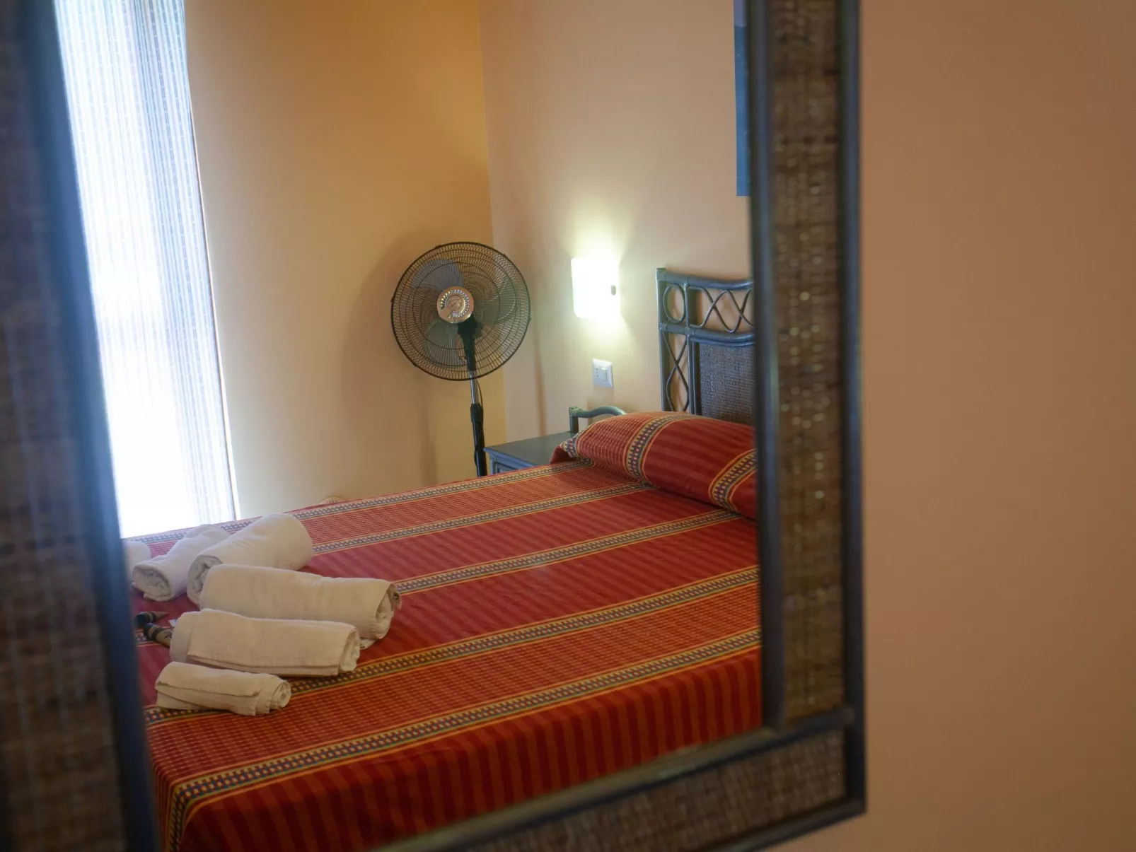 Luxus-Drei-Zimmer-Wohnungen mit großem Garten - Dedans