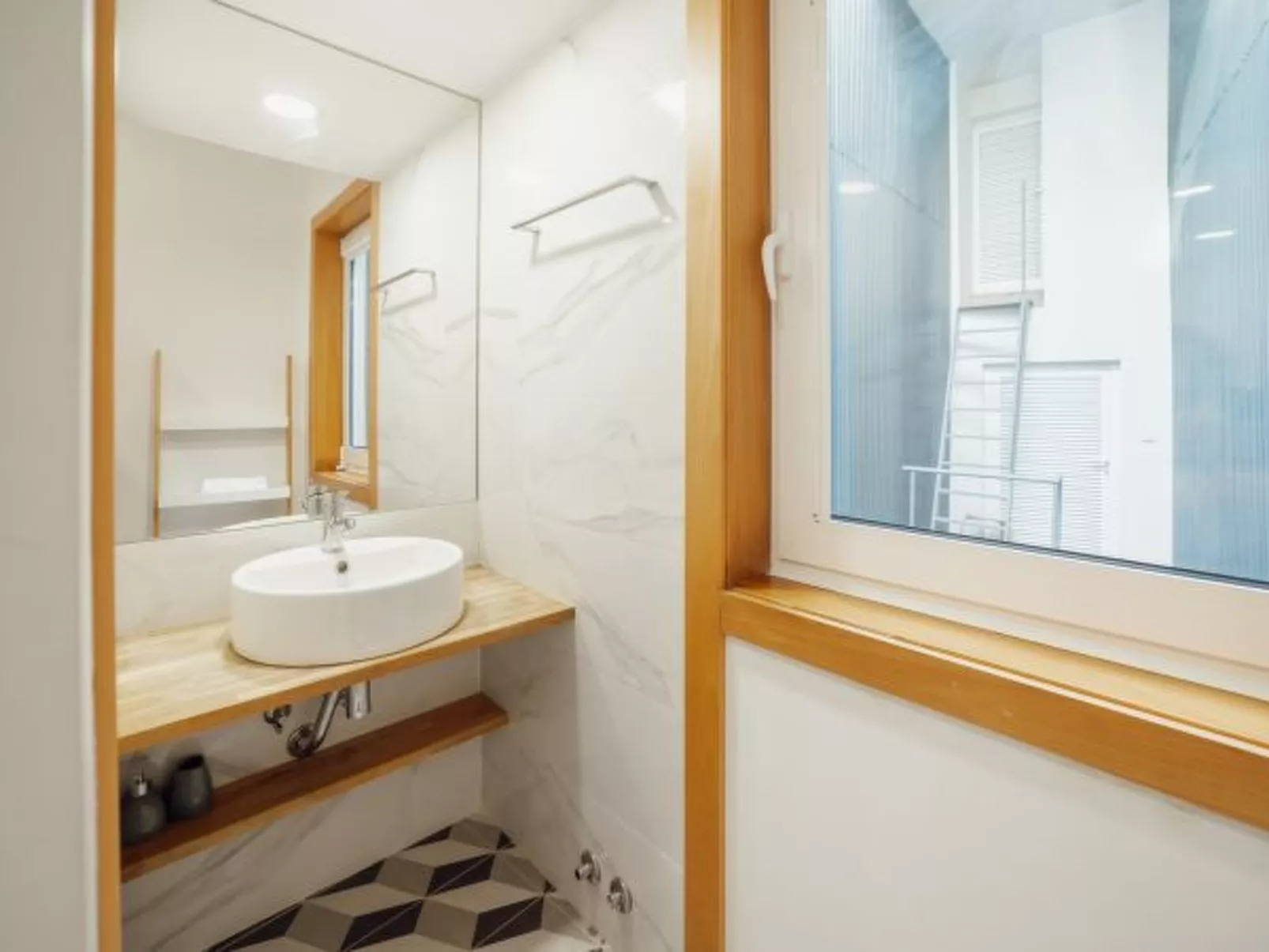 CHILLOUT TRINDADE HOME by VACATIONY - Inside