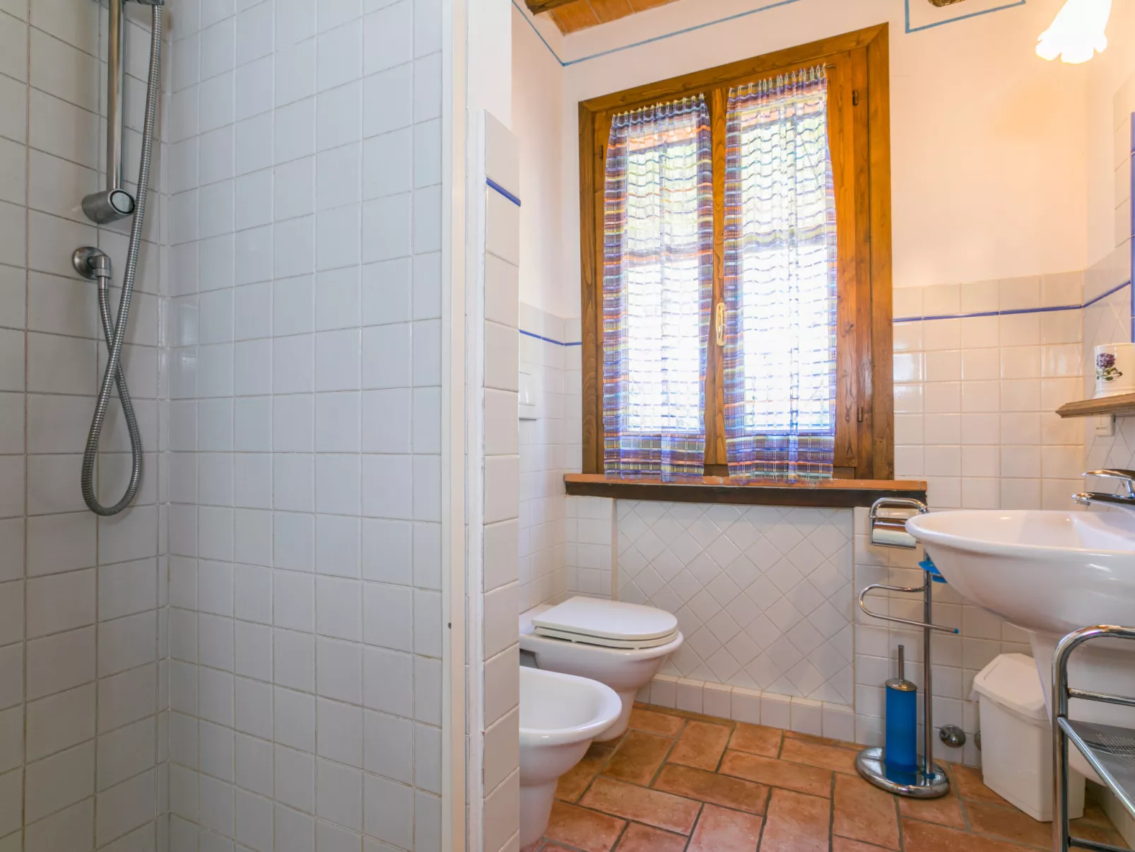 Rossogiallo - Dedans