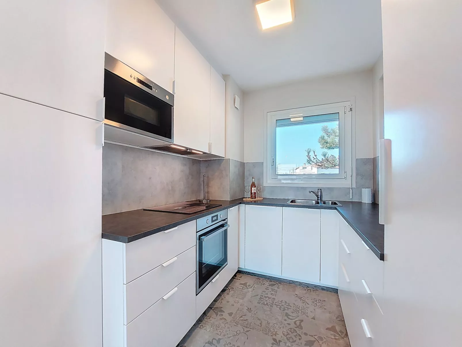 Saint Sordelin - Drinnen