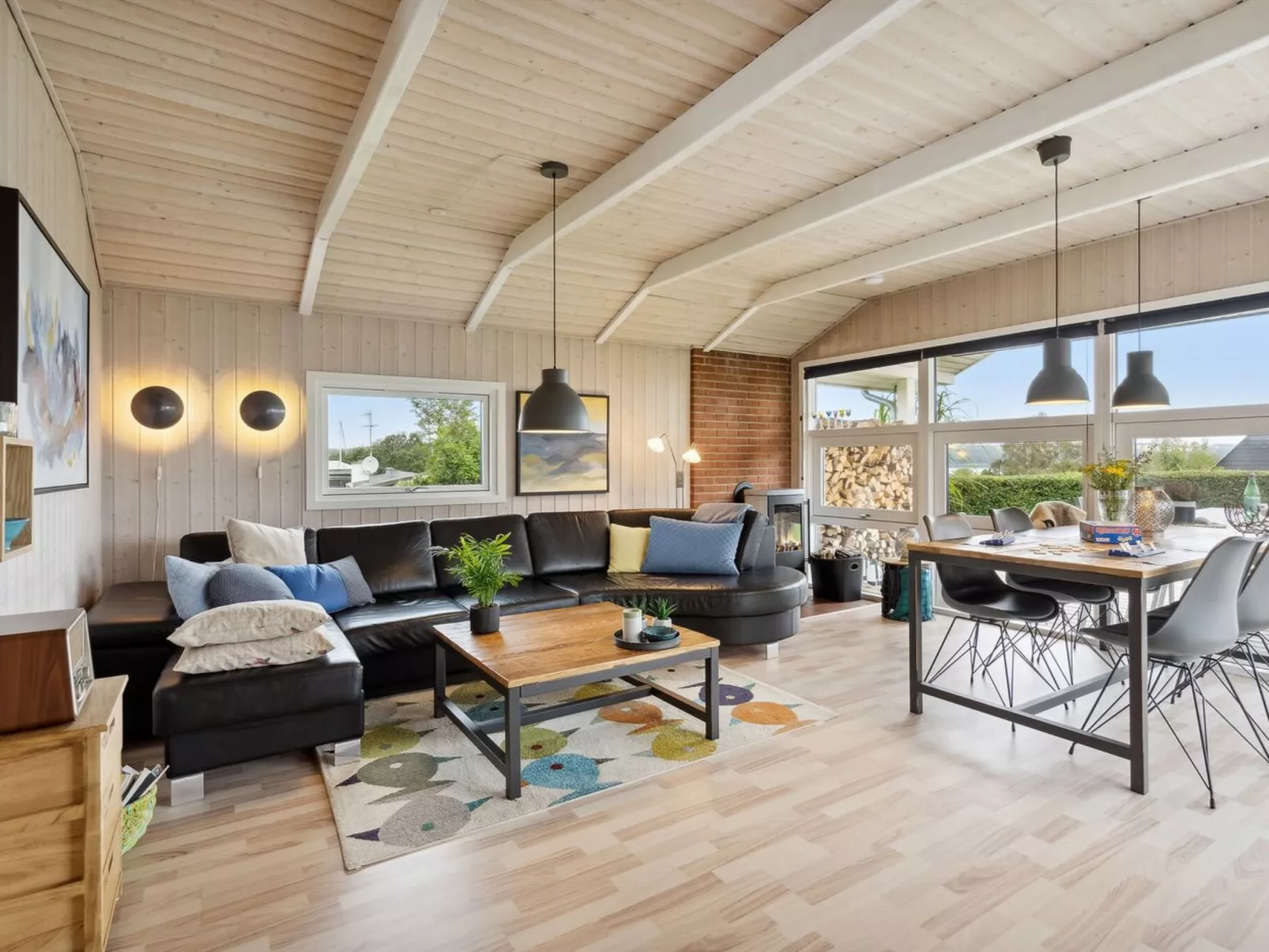 "Hjalmsvider" - 300m from the sea - Inside