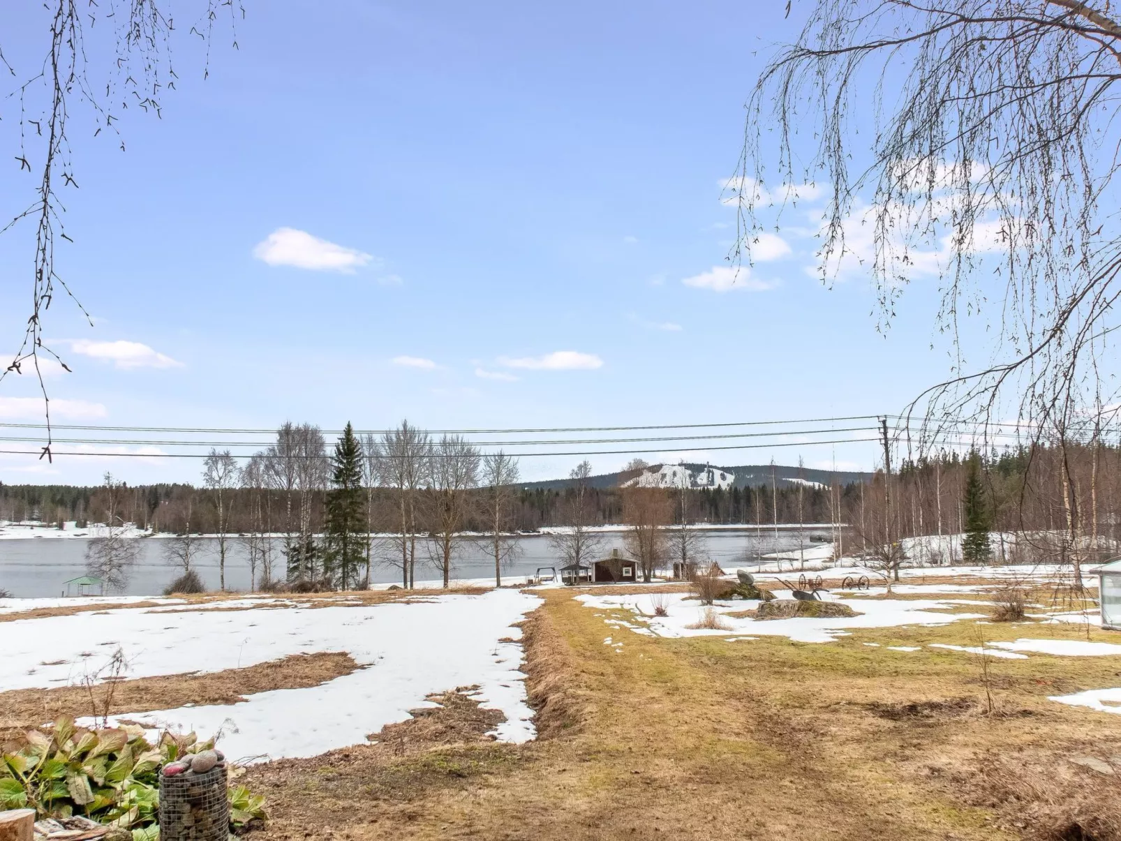 Jokiniitty 2 - Dedans