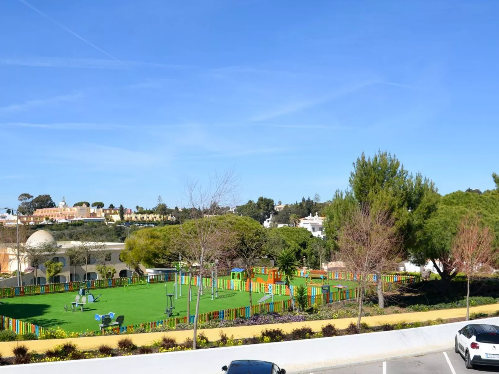 Wohnung mit Blick auf das Wasser - Outside