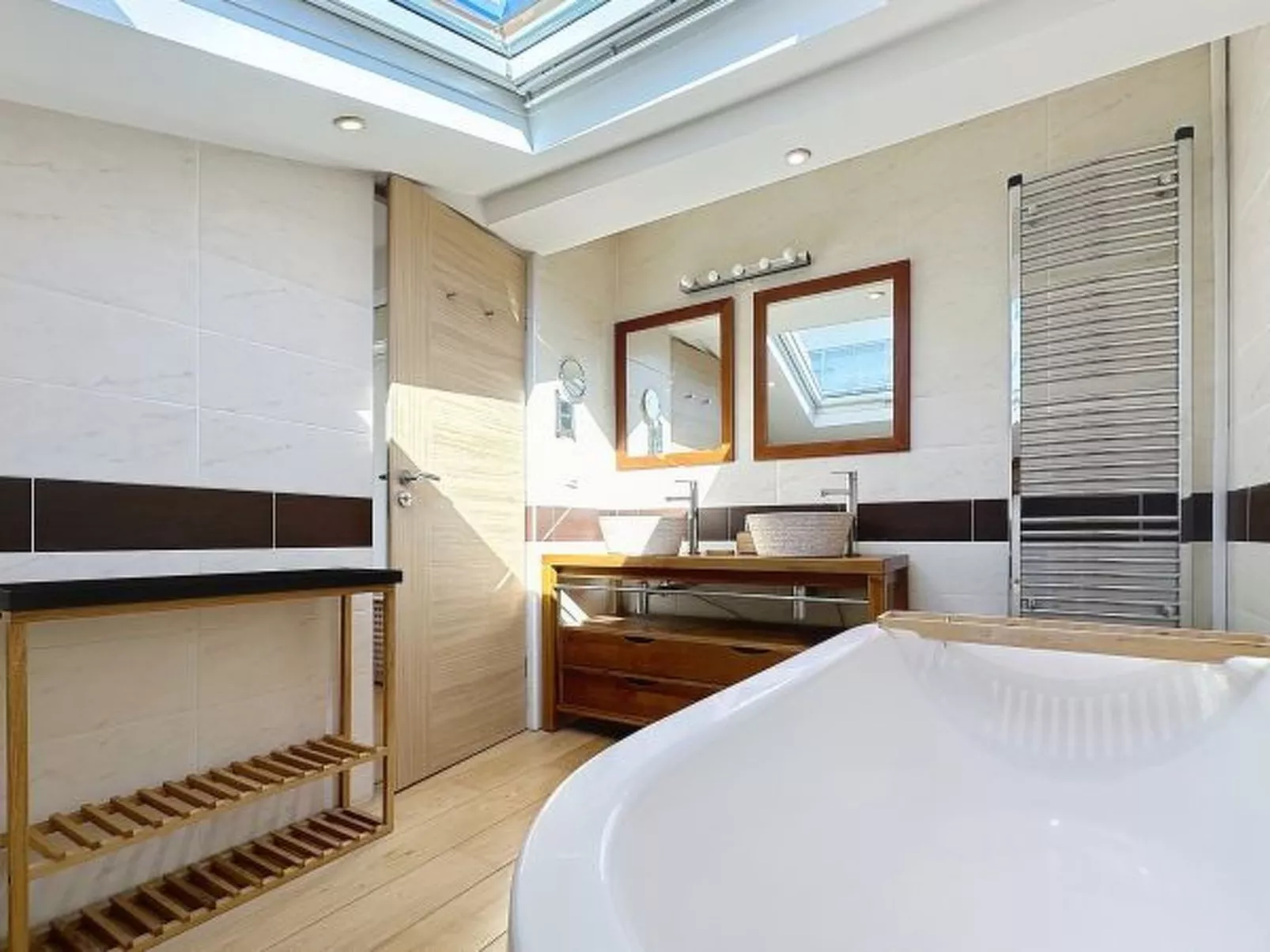 Penthouse 1 bedroom rue d'Antibes 214 - Image-tags.info