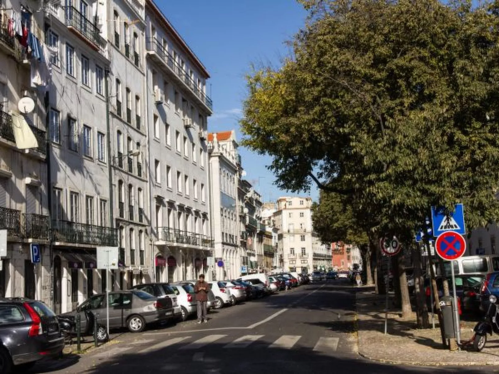 Alfama District Apartments - Santiago - Outside