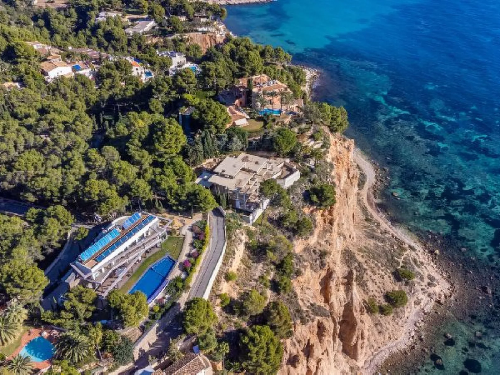 Villa Campomanes - PlusHolidays - Image-tags.info