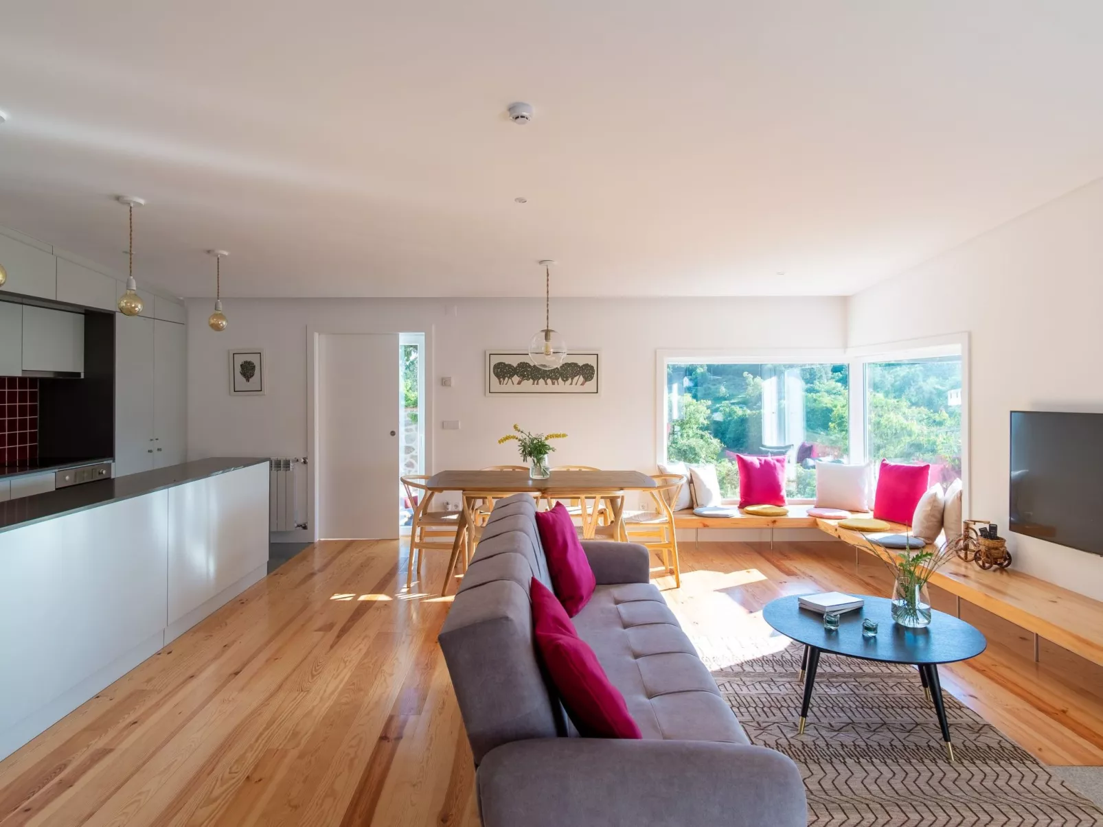 Ganzes Haus in Vila Soeiro Do Chão mit privatem Pool und Blick ins Grüne - Dedans