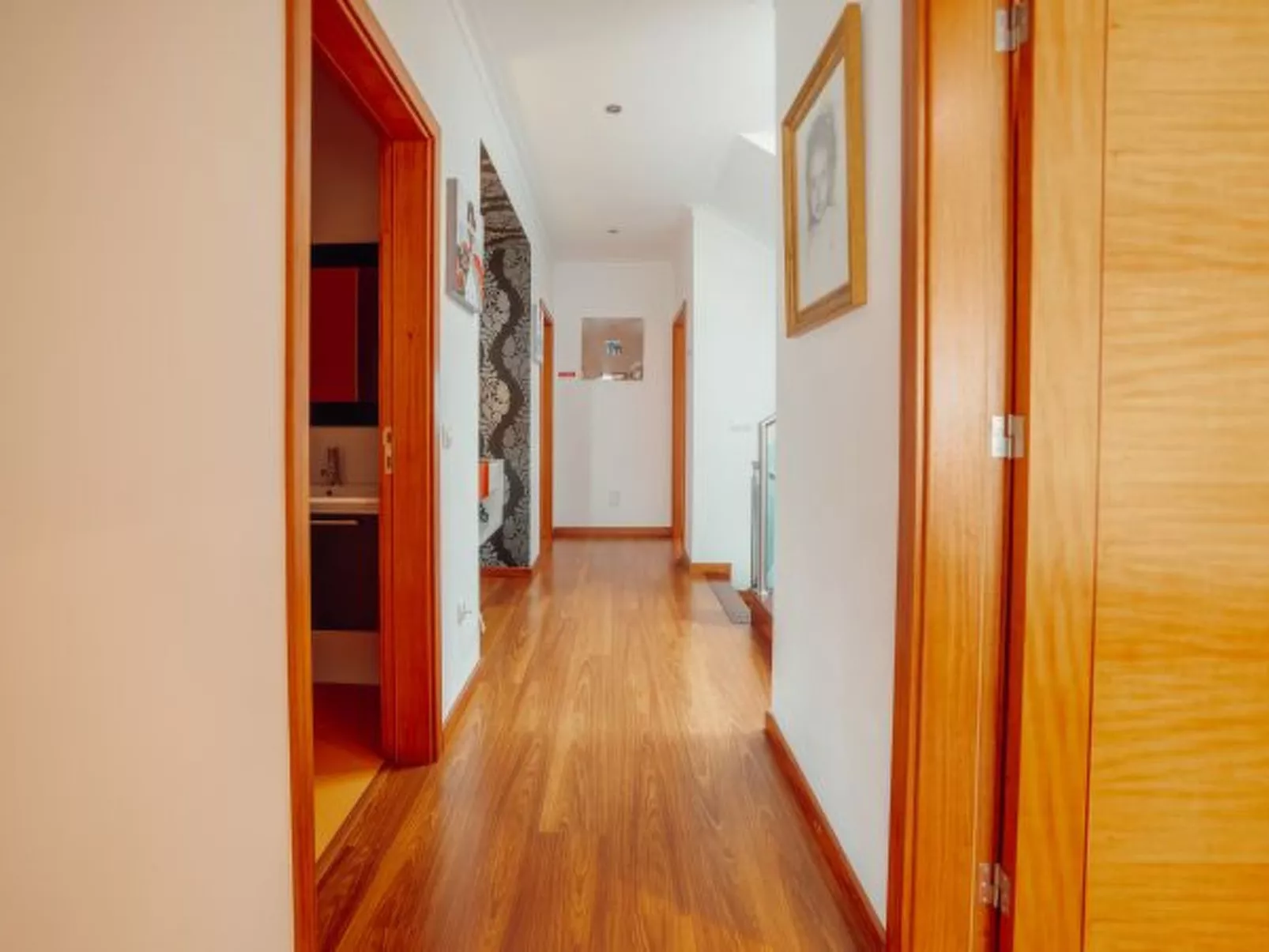 POOL & CINEMA VILLA by VACATIONY - Inside