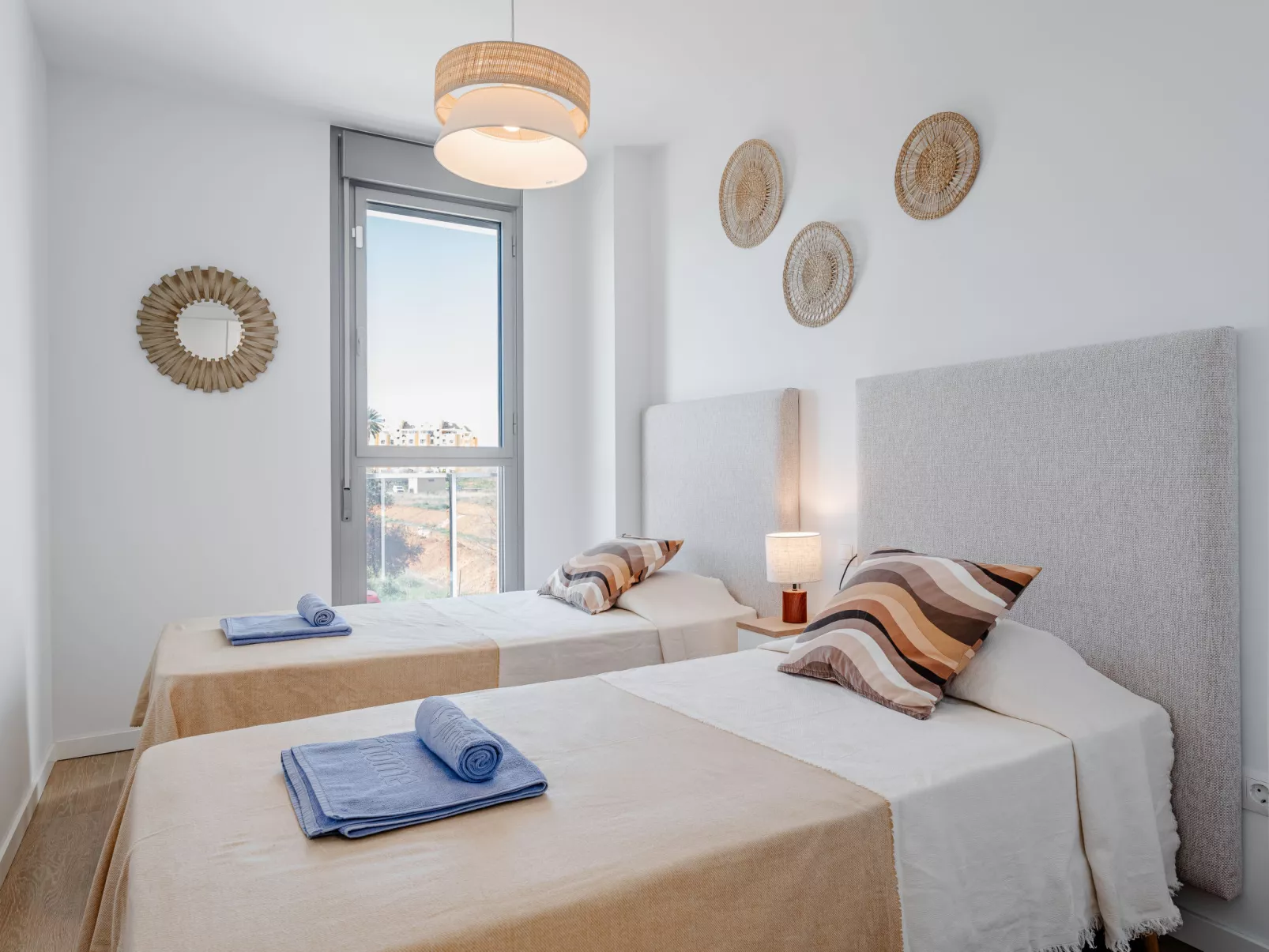 Marina Real III - Inside