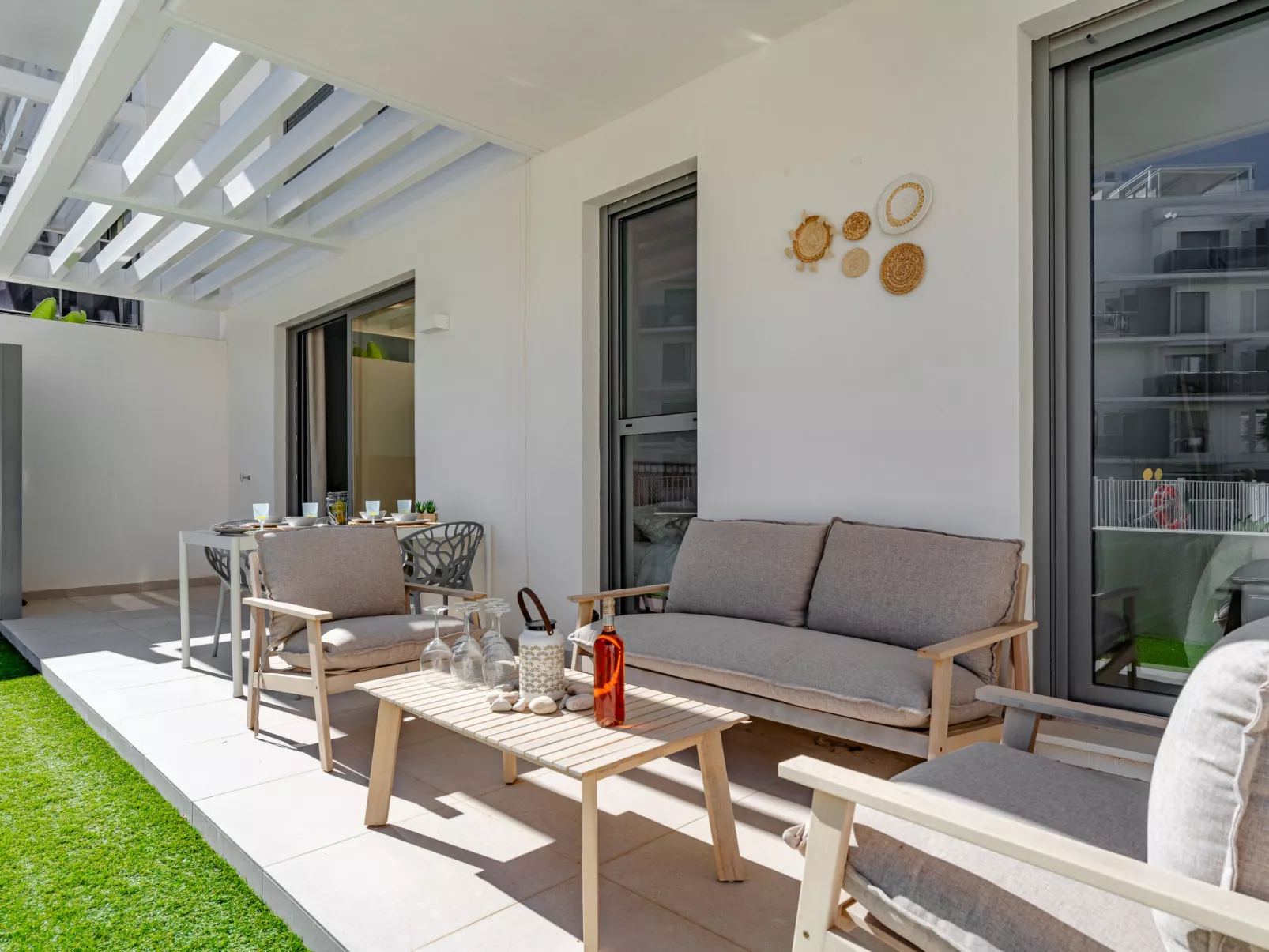 Marina Real III - Inside