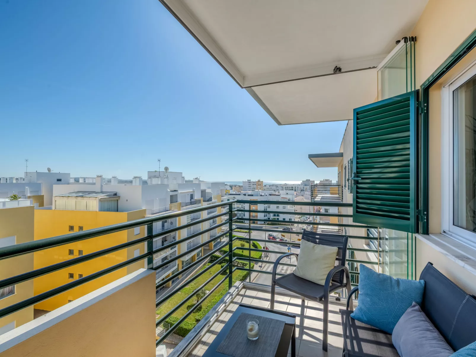 Cristina Inn - Inside