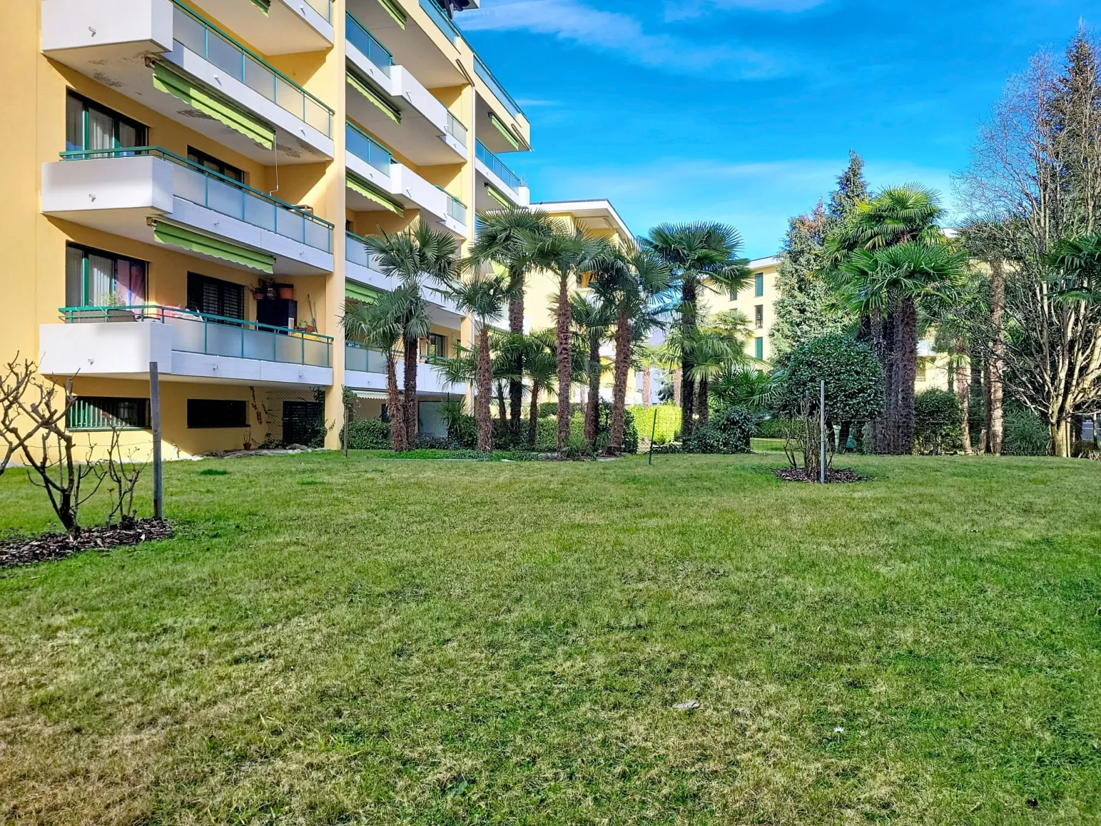 Apt. Hermosa - Outside