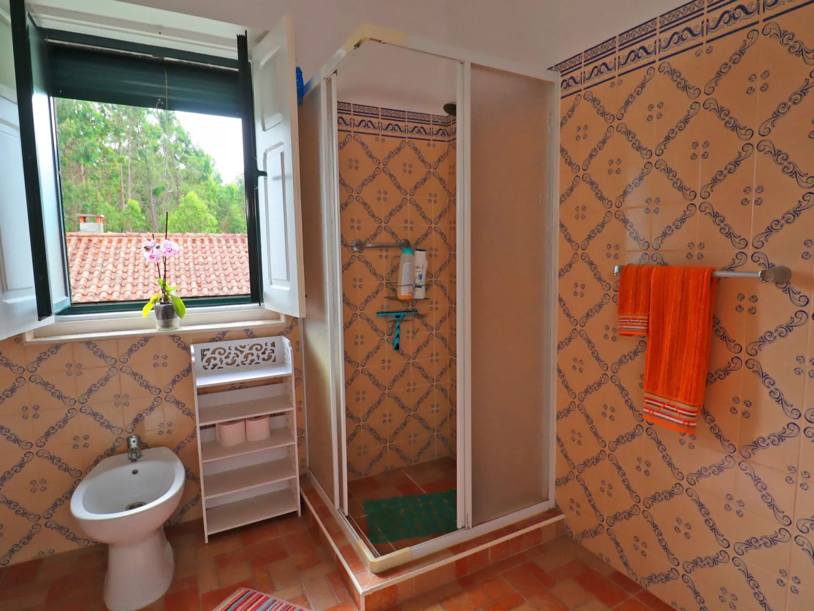 Luxuriöses Apartment Bed and Breakfast mit Küche - Drinnen
