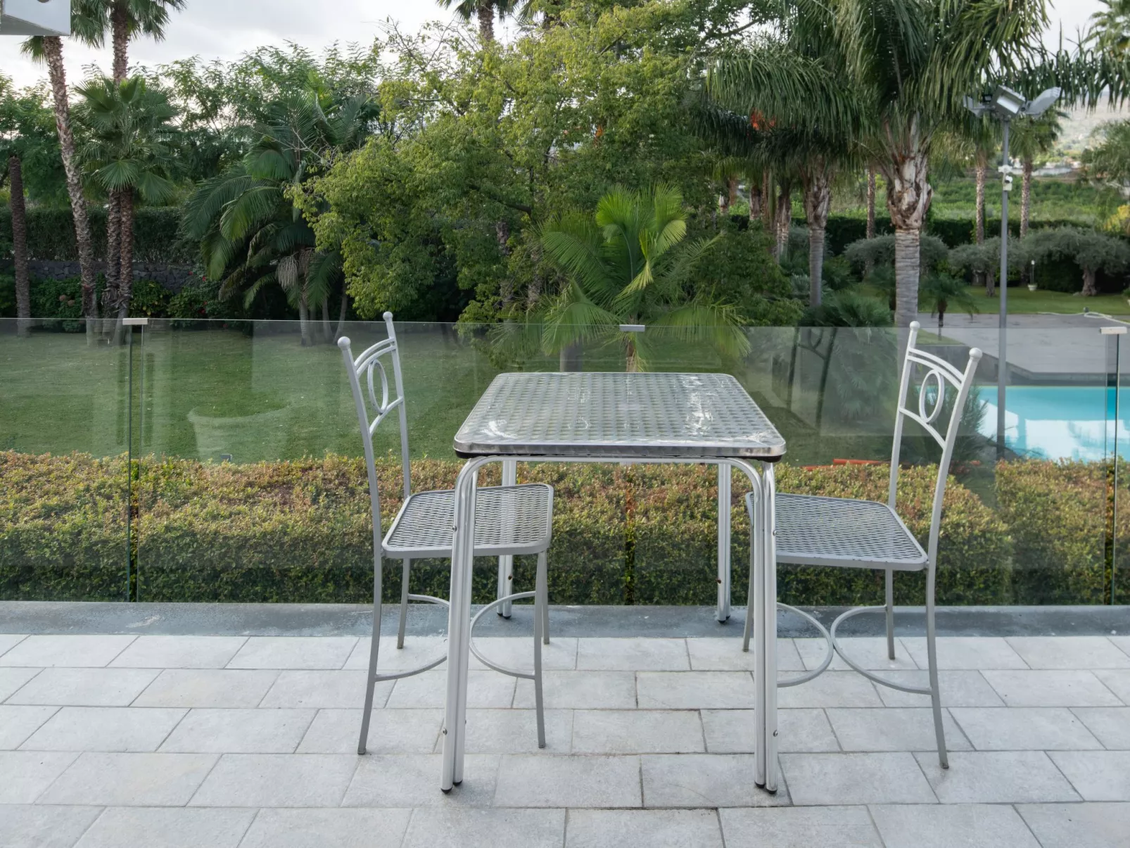 Villa Carlino White - Outside