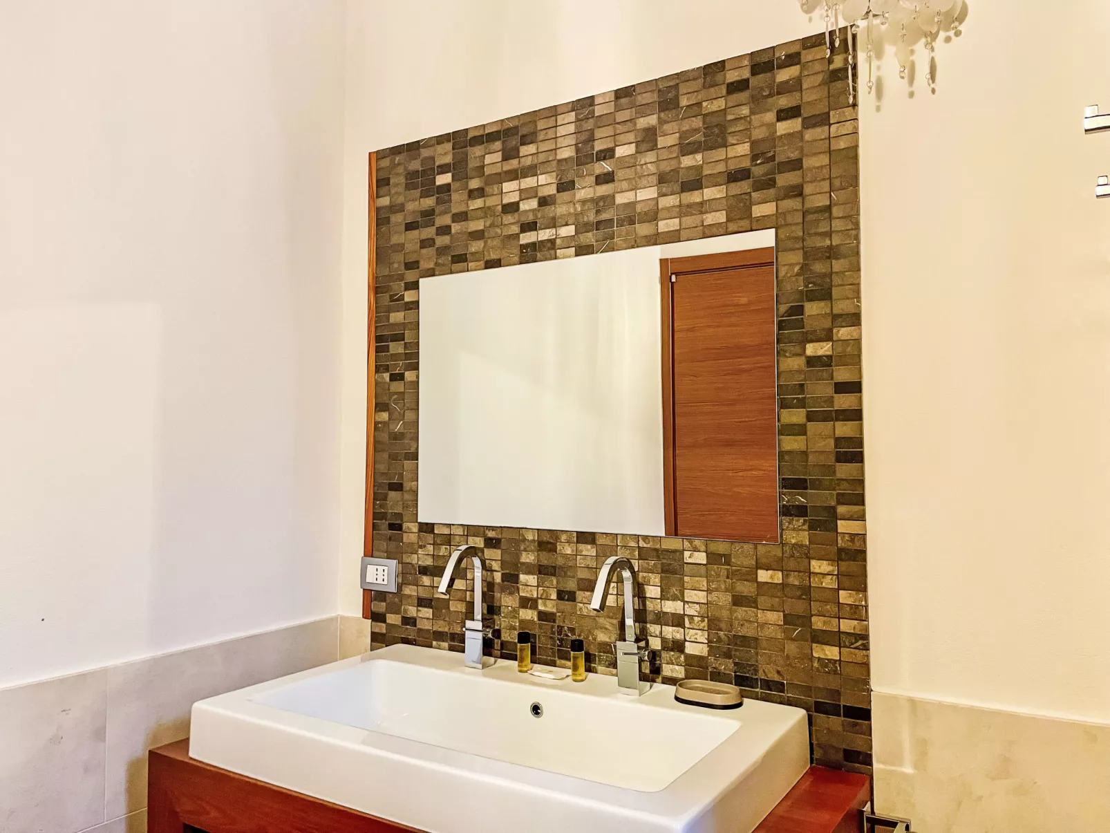 Lake View Penthouse - Dedans