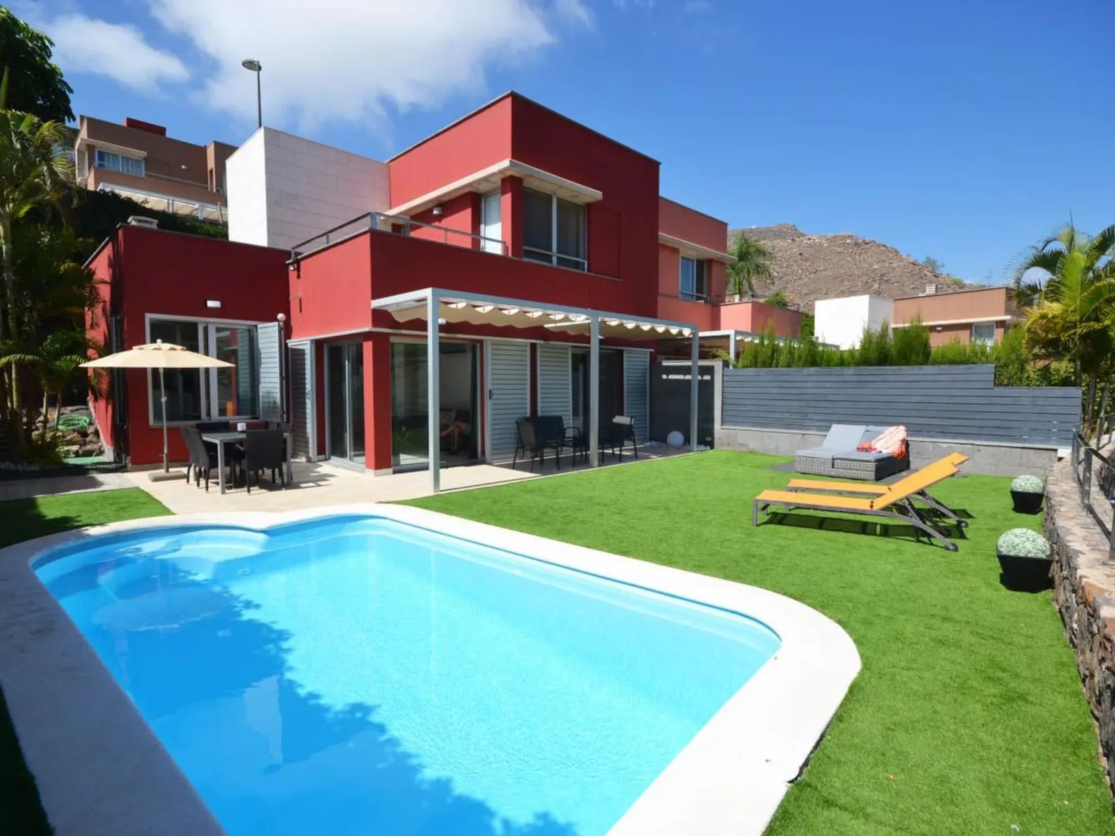 Villa für 4 Personen mit Schwimmbad und balinesi - Draußen