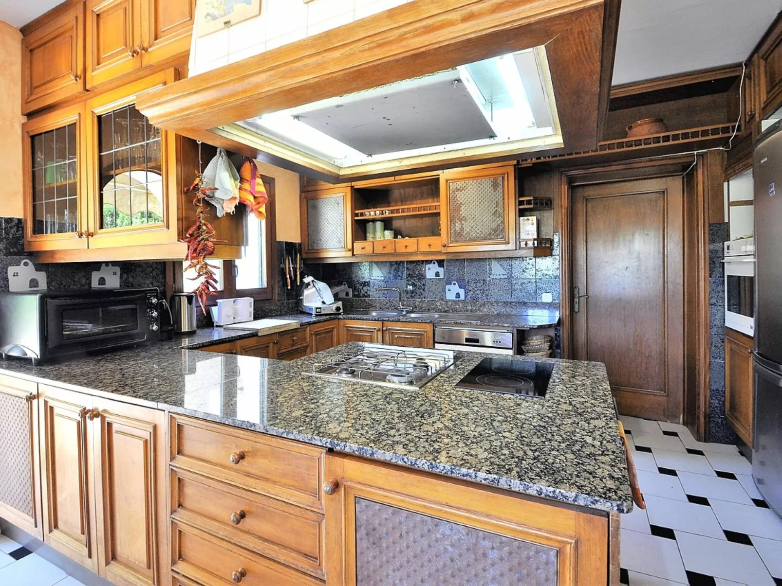 Villa LA PERLA NEGRA- Finca con piscina privada en Andratx. Familias. Ping Pong - Image-tags.info