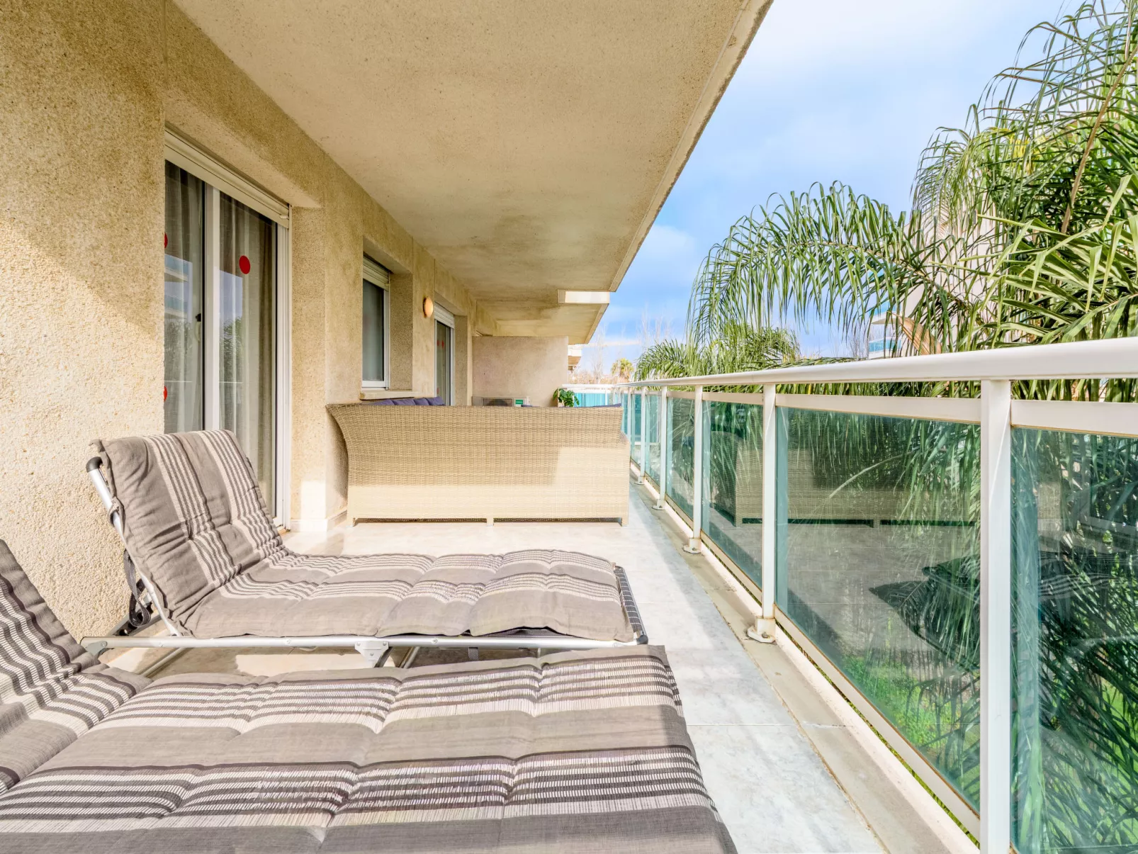 Village Park - Dedans