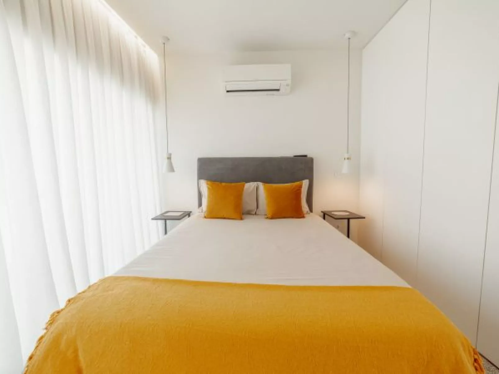 PORTO PANORAMIC VIEWS WITH TERRACE by VACATIONY - Dedans