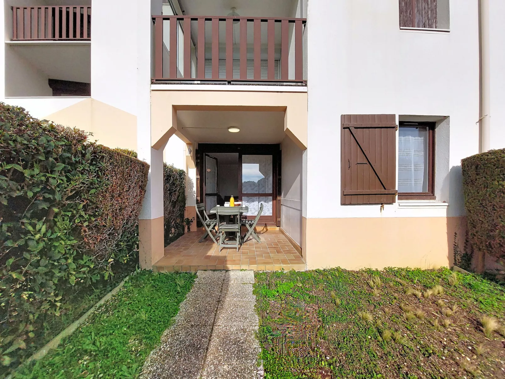 Les Balcons de l'Atlantique - Outside