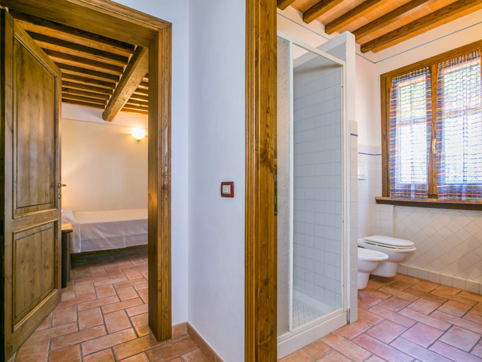 Rossogiallo - Dedans