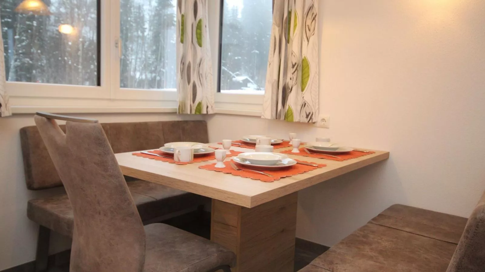 Blick auf den Rettenstein Top 1 und 2-Dining room