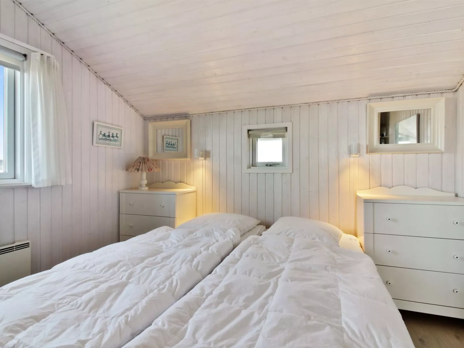 "Minka" - 58m from the sea - Inside