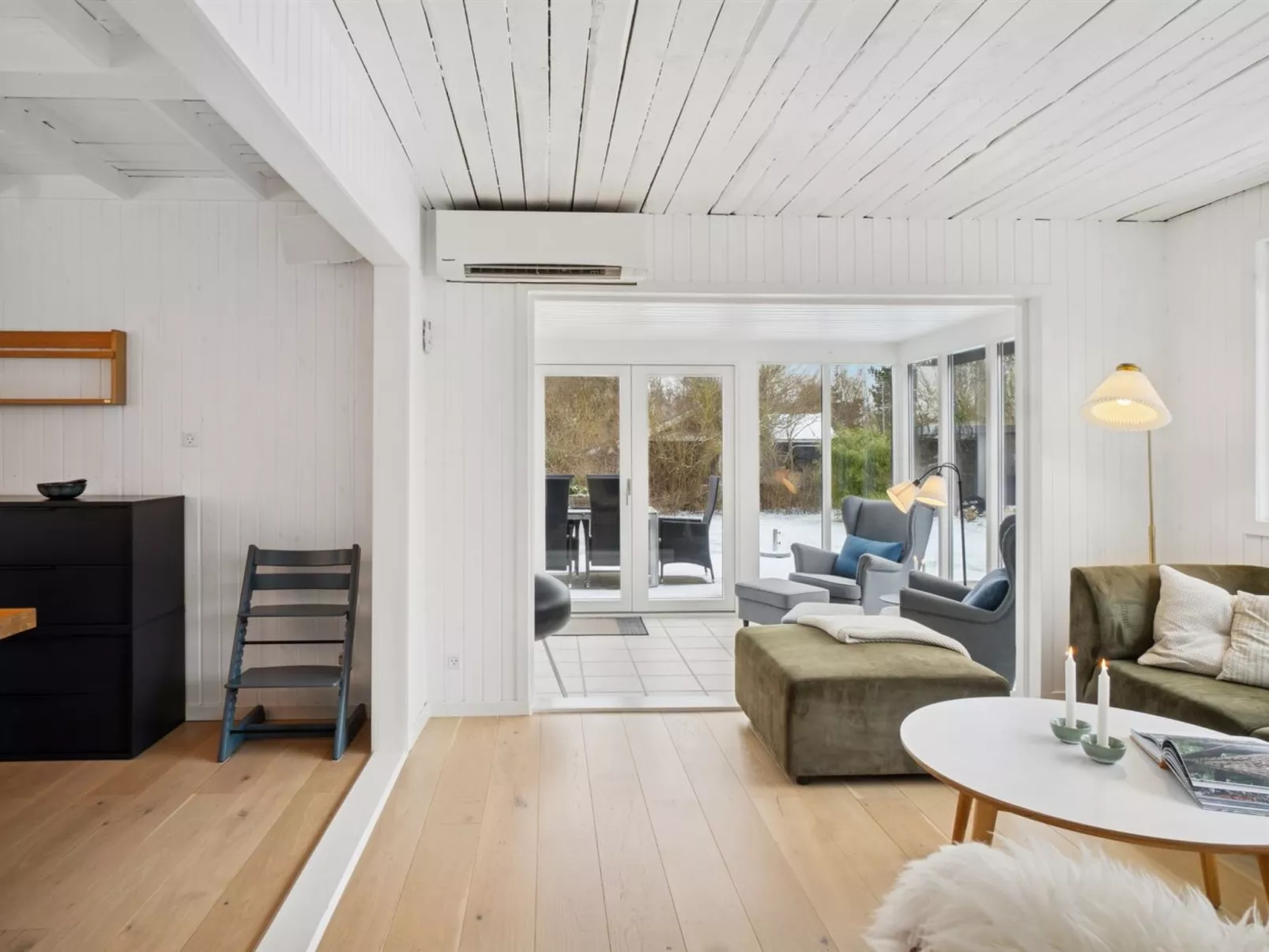 "Manko" - 250m from the sea - Drinnen