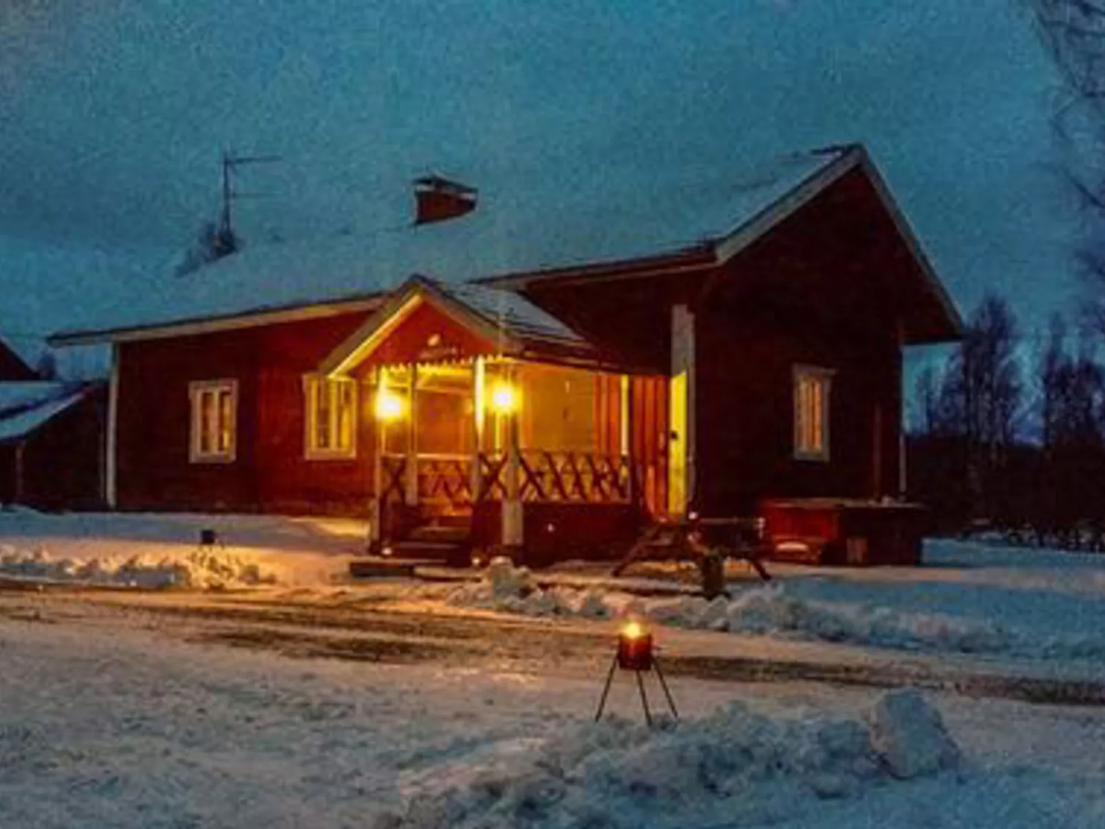 Virtaan väentupa - Inside