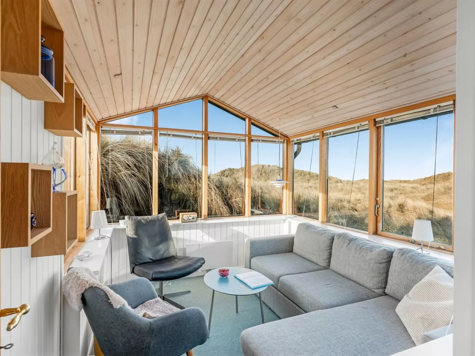 "Pihla" - 150m from the sea - Inside