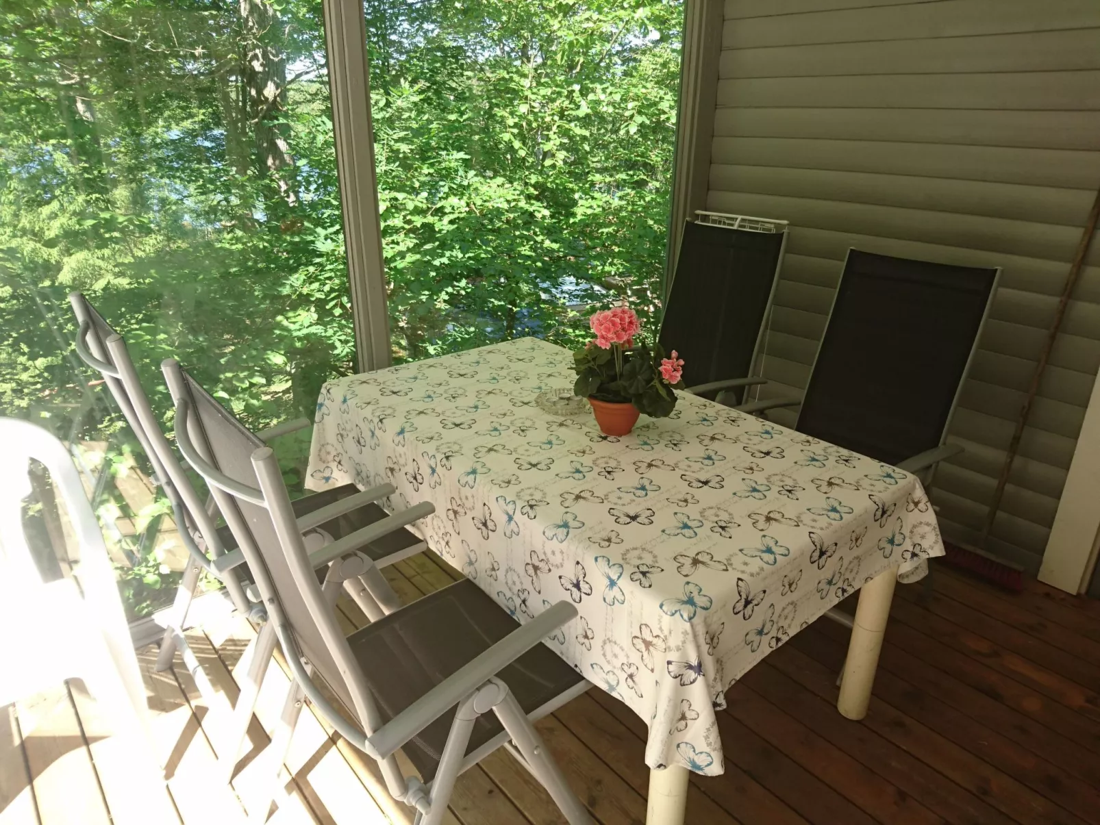 Cottage mit Whirlpool - Outside