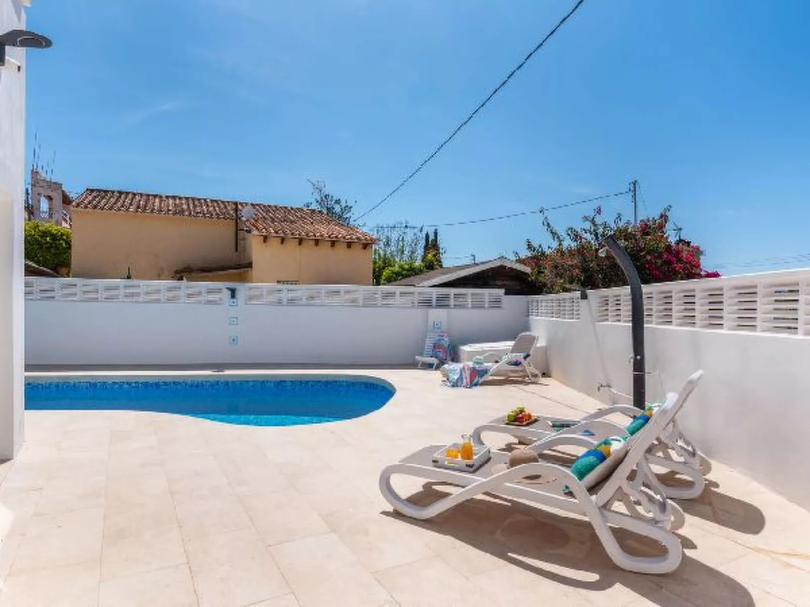 Villa Ametler - Plus - Image-tags.info