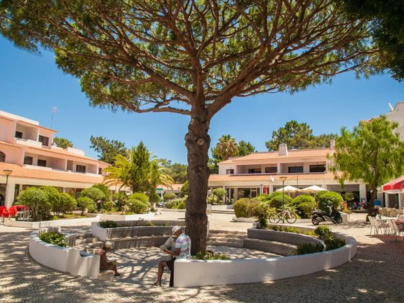 Falesia Beach A - Outside