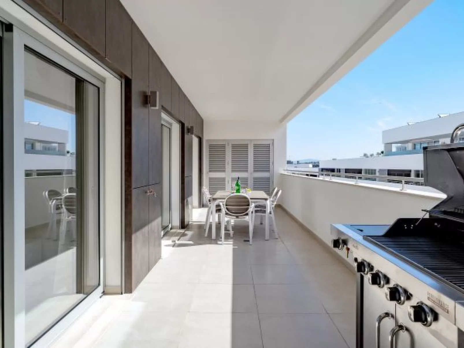 Lagos town centre apartment - Outside