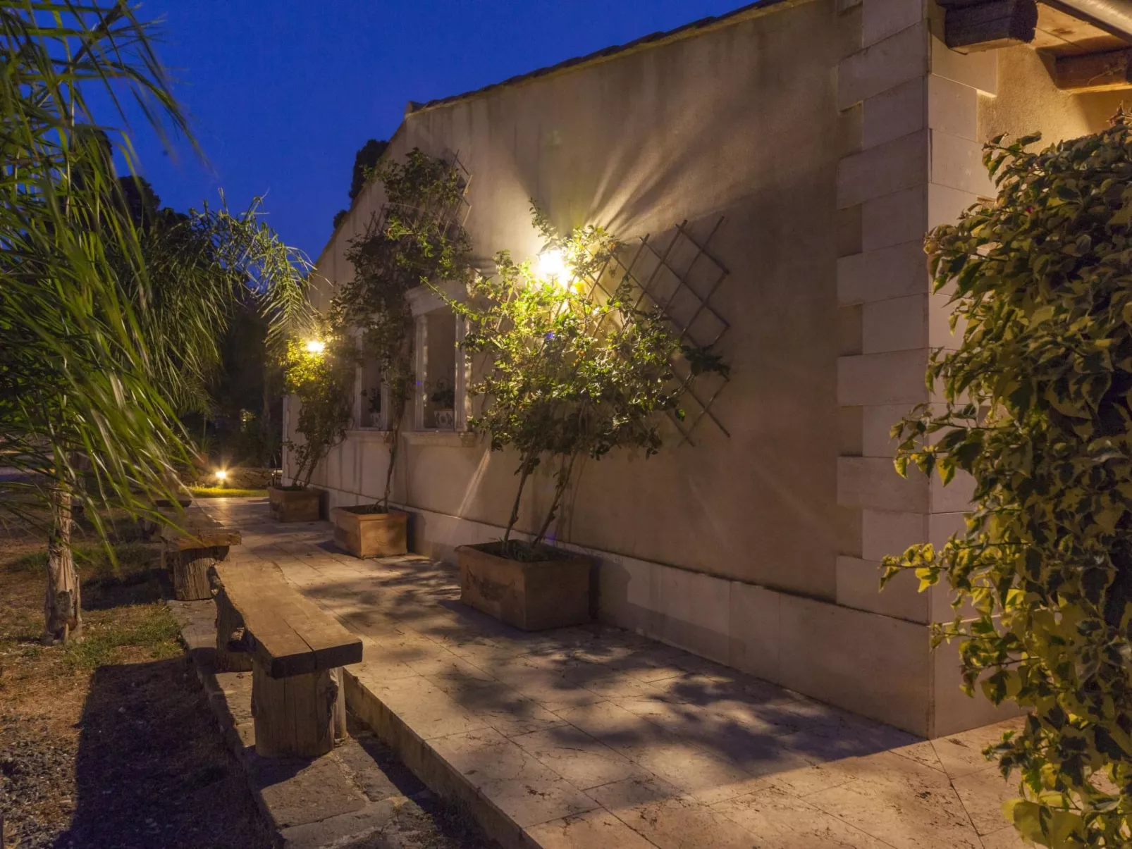 Villa dei Papiri - Exklusives Zimmer mit möbliertem Garten - Image-tags.info