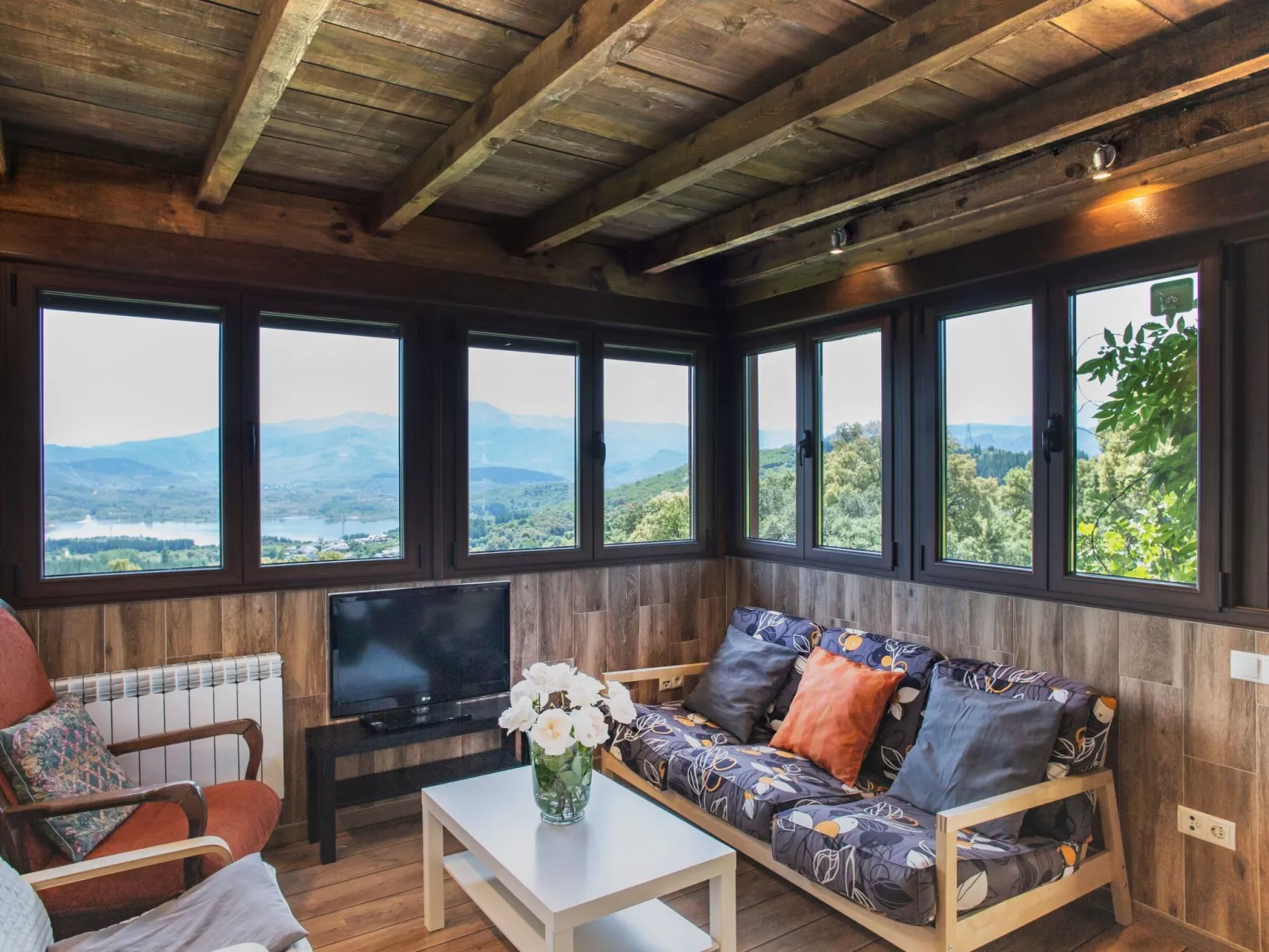 Ländliches Haus Ruralmedulas, 10 Personen - Inside