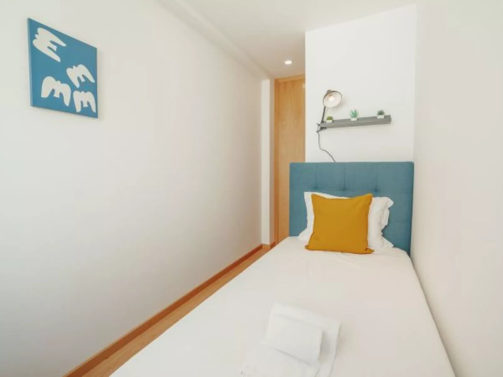 MODERN & STYLISH APARTMENT I by VACATIONY - Inside