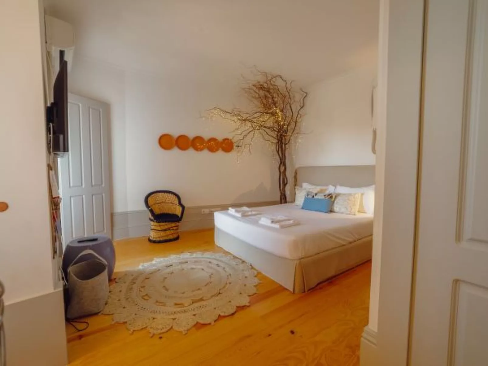 DOWNTOWN MODERN STUDIO with TERRACE by VACATIONY - Drinnen