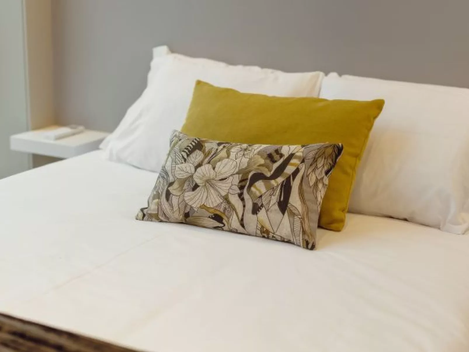 LEGACY OPORTO PREMIUM APARTMENT B by VACATIONY - Inside