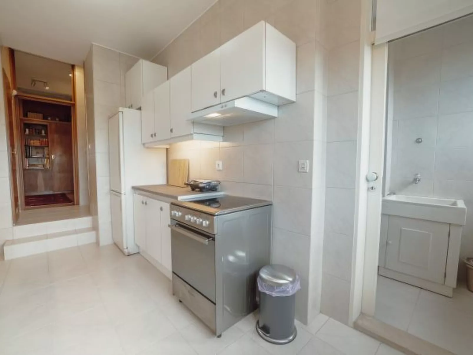 GRAND BOTANIC GARDEN APARTMENT by VACATIONY - Inside