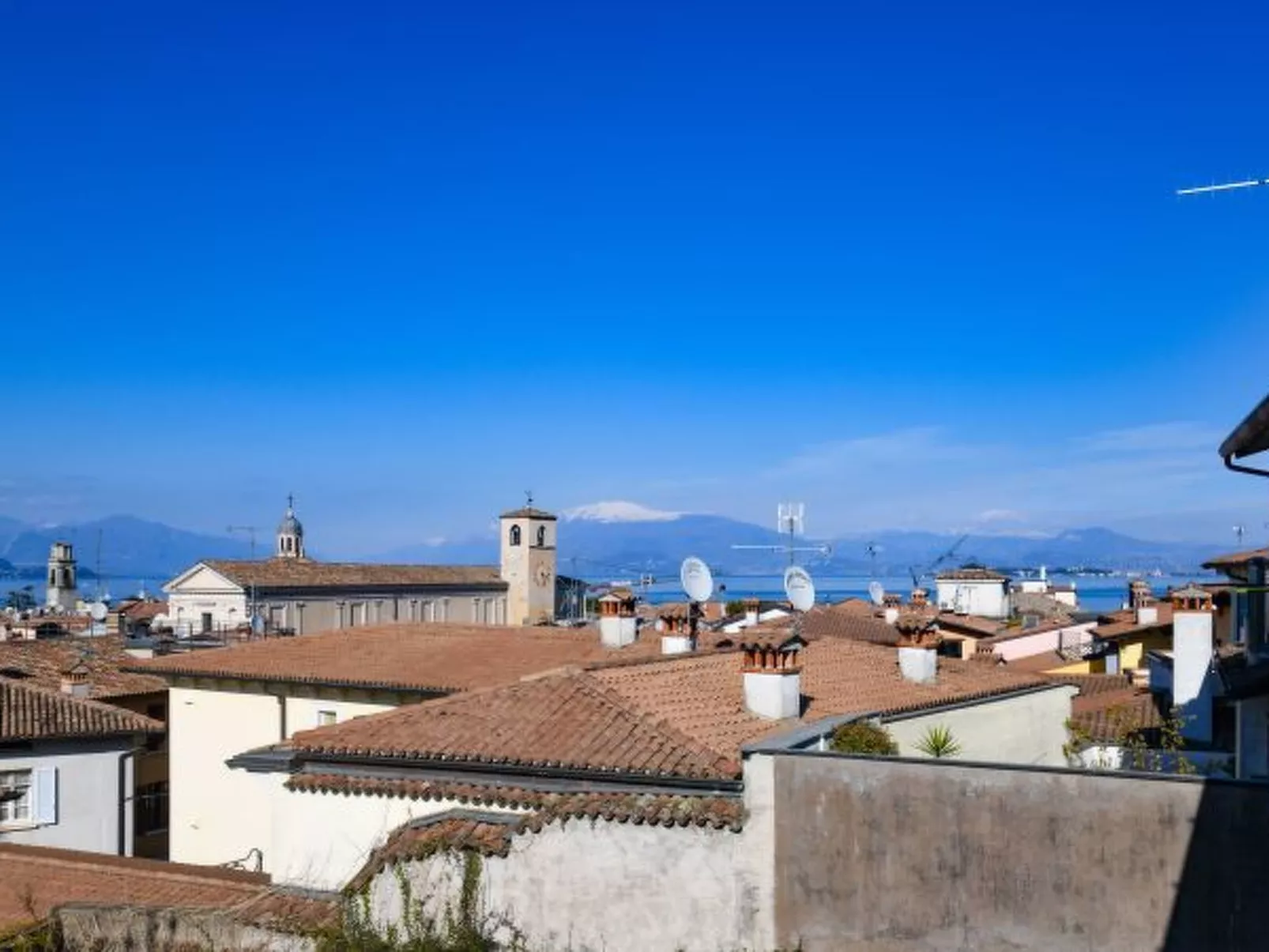 DesenzanoLoft : La Vite Luxury Appartment 2 CIN IT017067C2HOLOZDF9 - Image-tags.info