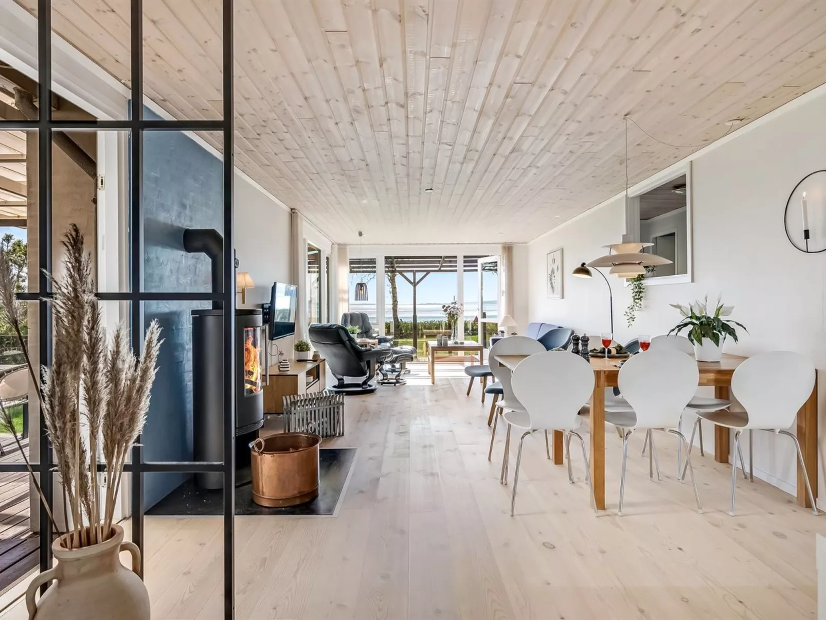 "Soini" - 50m from the sea - Dedans