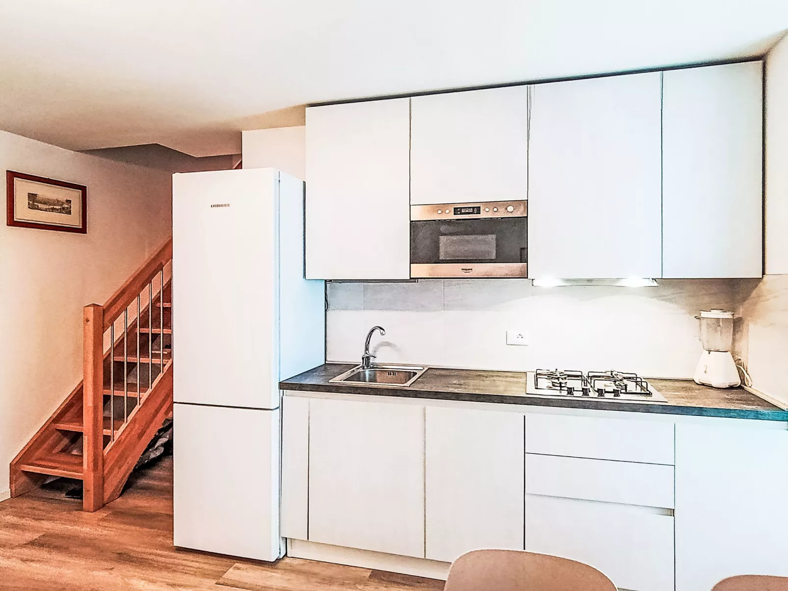 Tra gli Ulivi - Dedans