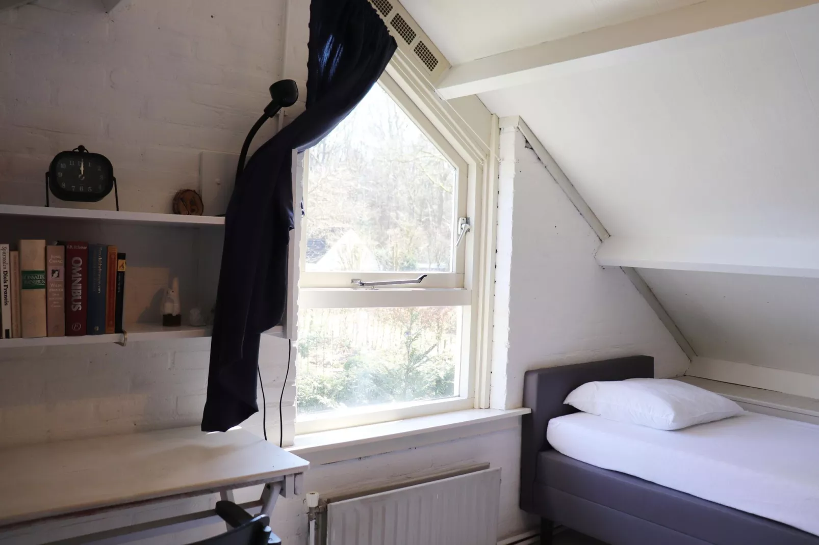 Boshuisje De Koolmees-Bedroom