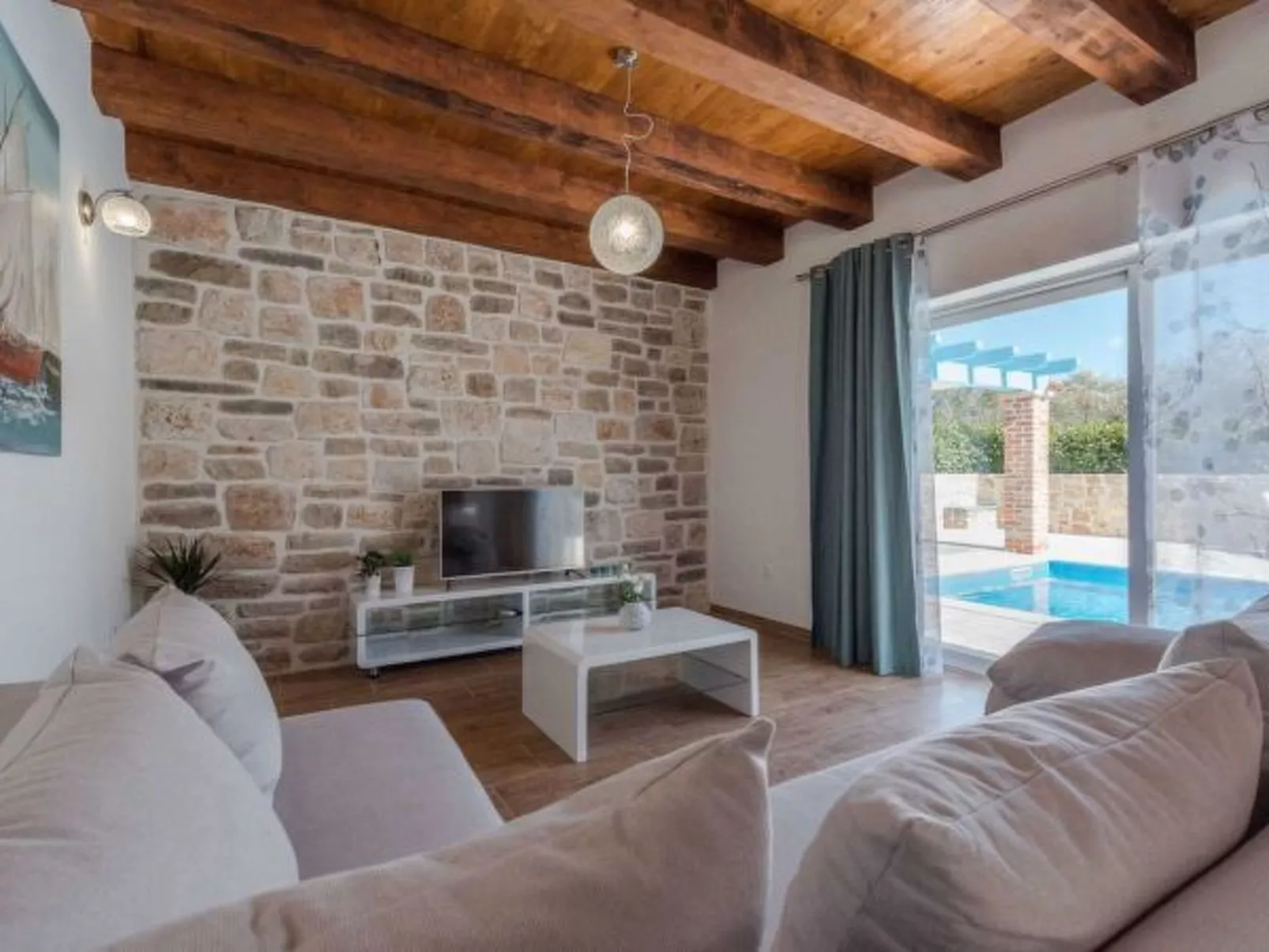 Stone Villa Gelosia Rustica with heated pool - Image-tags.info