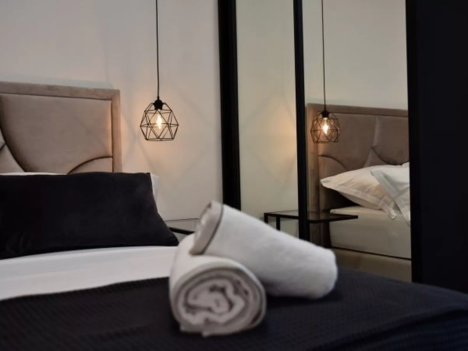 Villa La Perla Apt A3 with heated rooftop pool - Image-tags.info