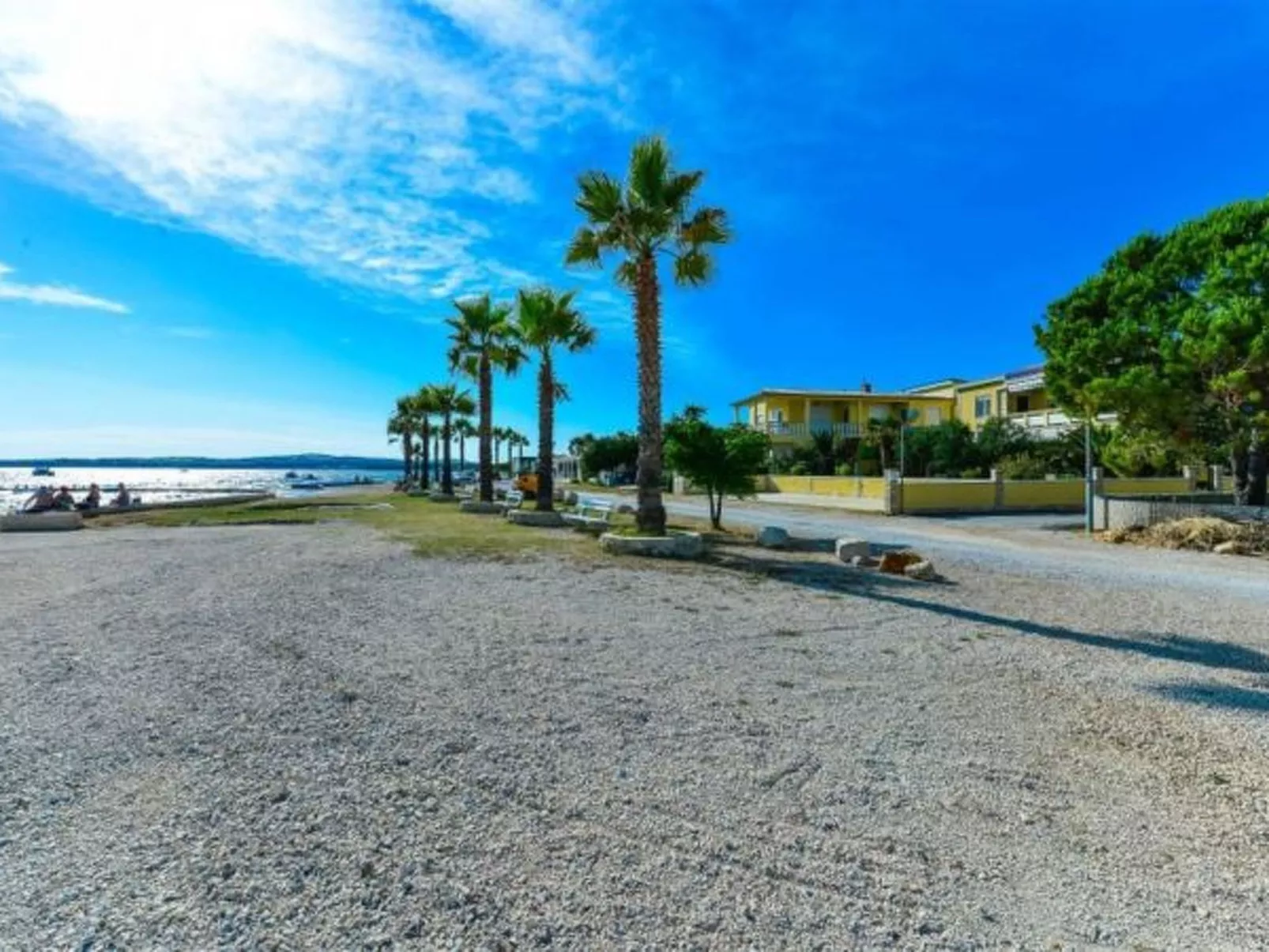 Holiday Apartment Inga with exit to the beach - Image-tags.info