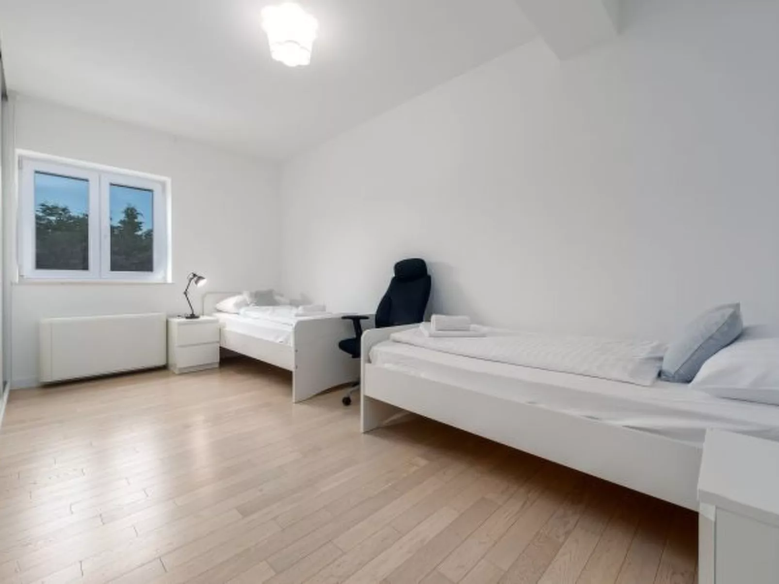 Great Villa Field Hills with sauna and jacuzzi - Image-tags.info