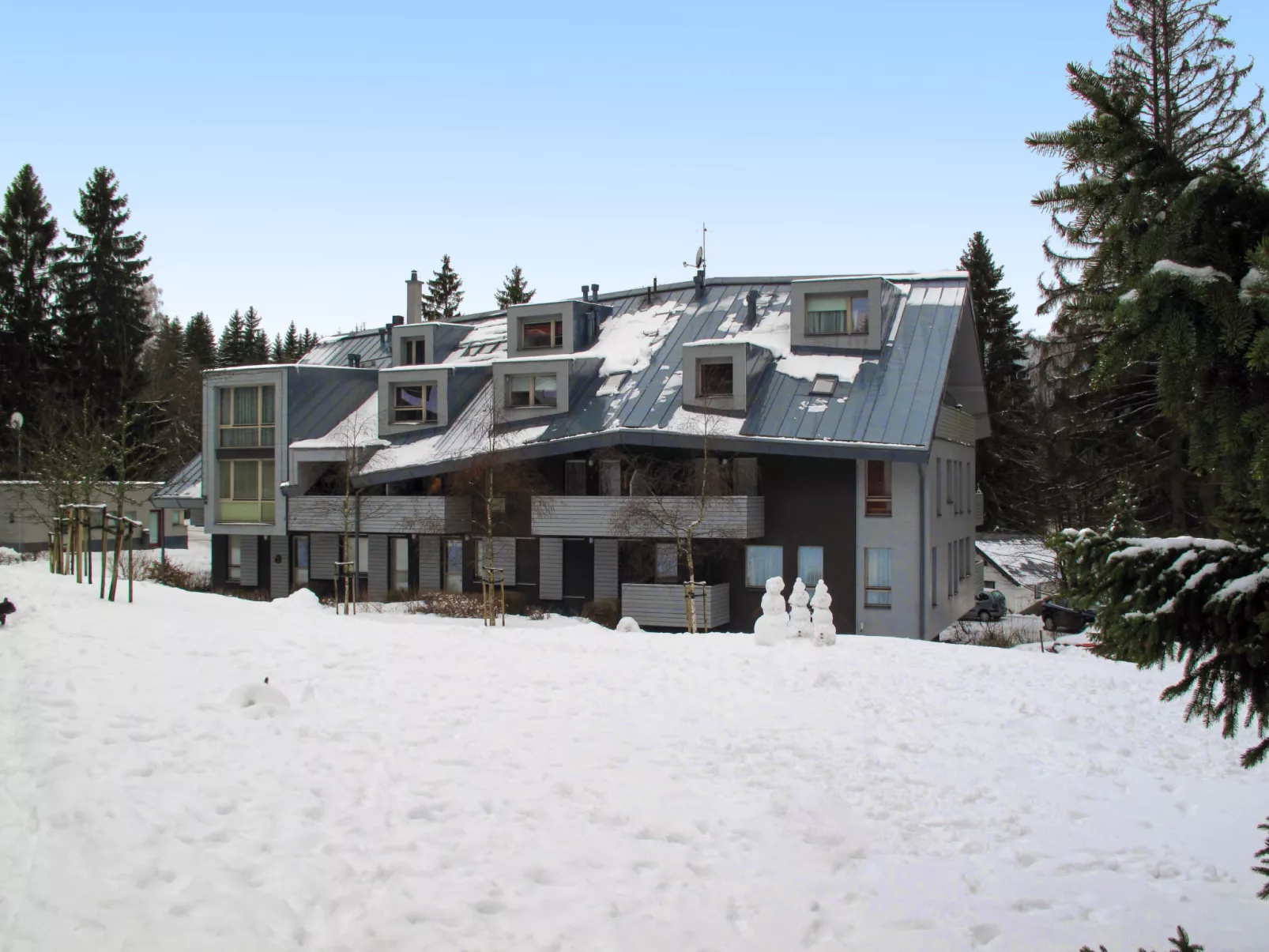 Harrachov Resident A - Outside